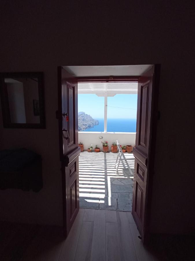Anemos Guest House Karpathos Olympos  ภายนอก รูปภาพ